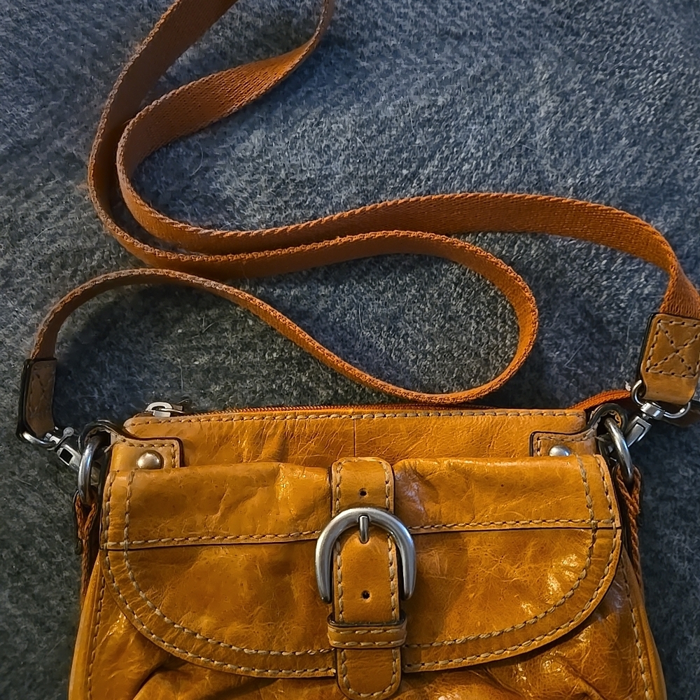 Fossil Tan Leather Crossbody Bag